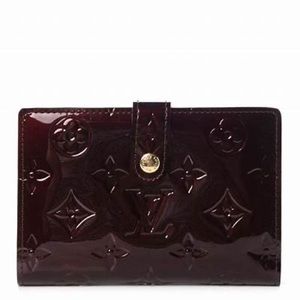 Louis Vuitton French wallet Amaranth Monogram Vernis